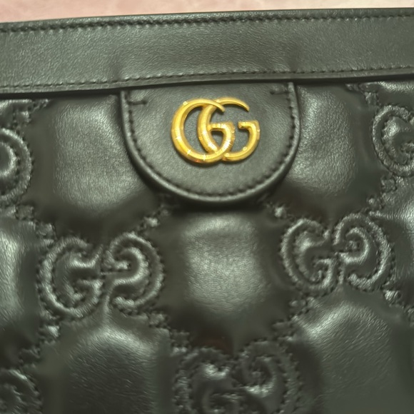 π€MatelassΓ© leather cross-body bag. Never been worn. π― Authentic - Picture 11 of 14